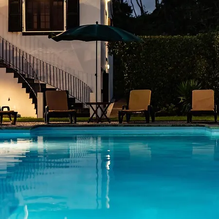 Do Pinheiro Apartment *